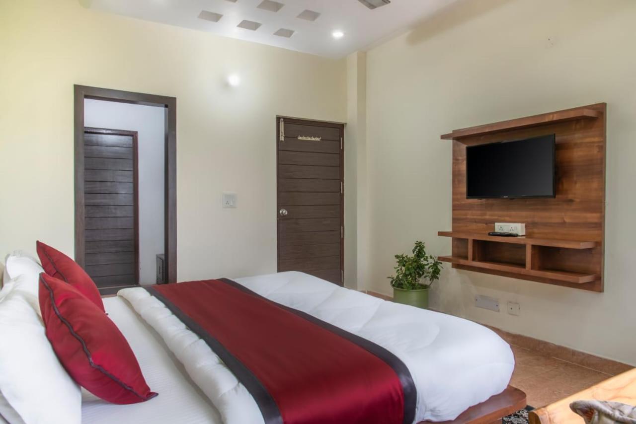 Host Jatin Kasauli Pine Villa 7Oi827O7O3 Dış mekan fotoğraf